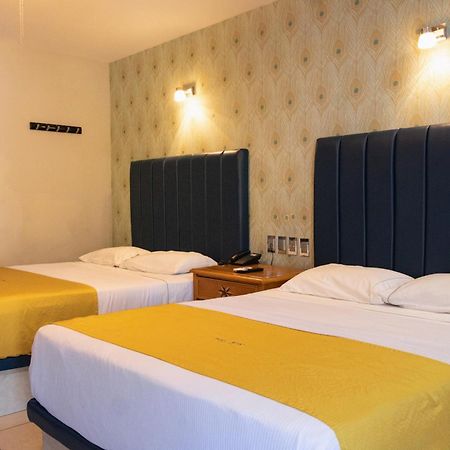Hotel Maioris El Diez 쿨리아칸 외부 사진