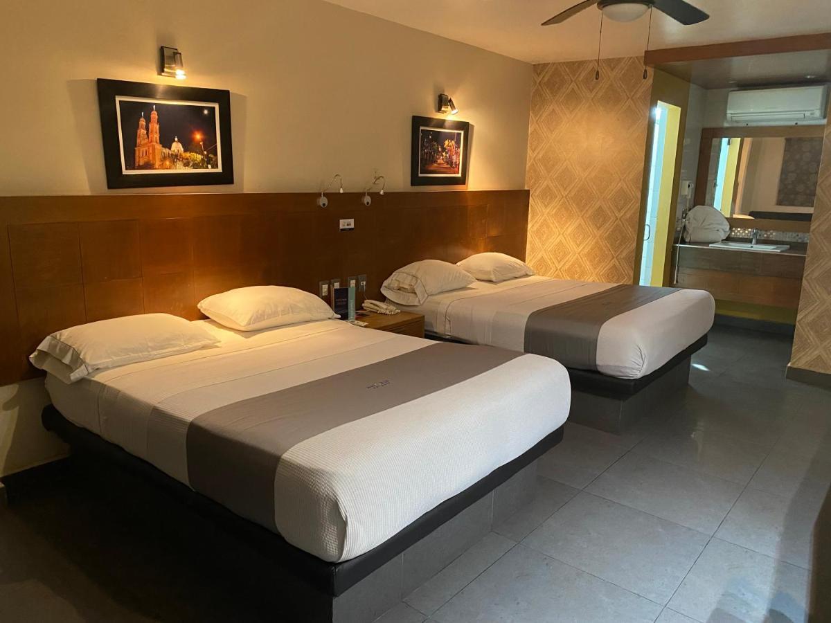 Hotel Maioris El Diez 쿨리아칸 외부 사진
