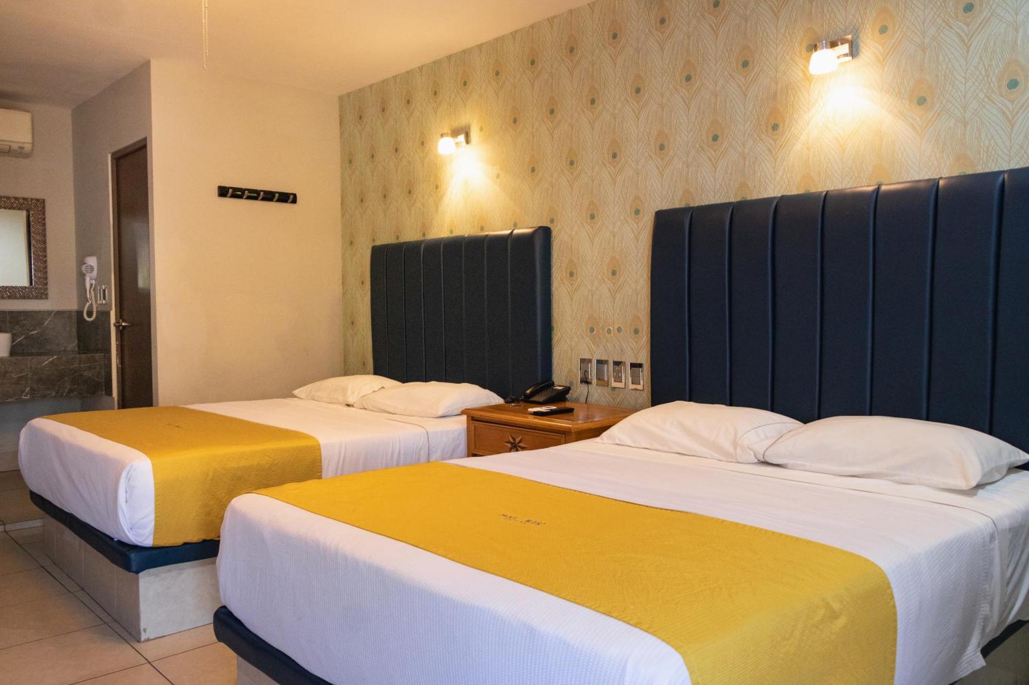 Hotel Maioris El Diez 쿨리아칸 외부 사진