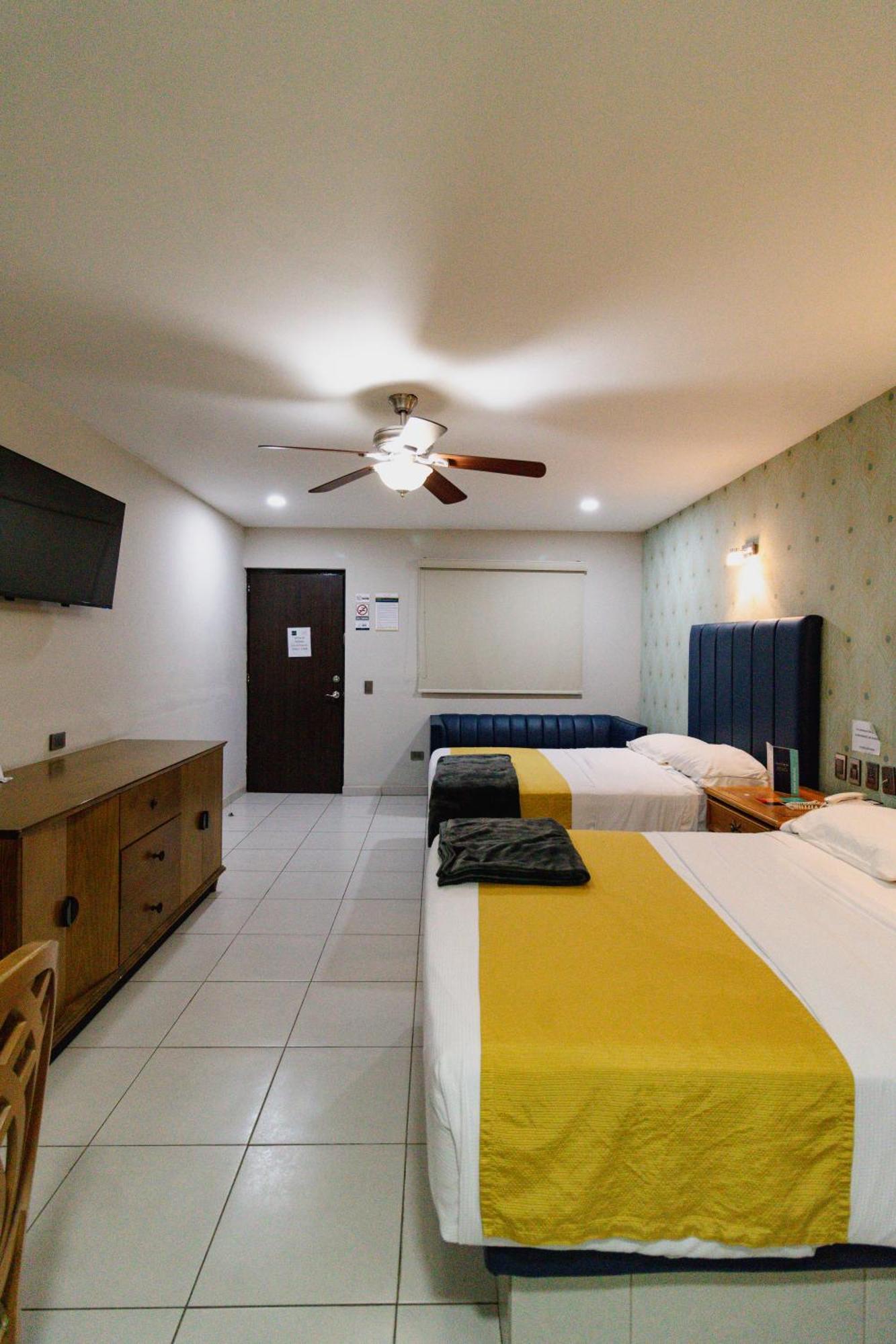 Hotel Maioris El Diez 쿨리아칸 외부 사진