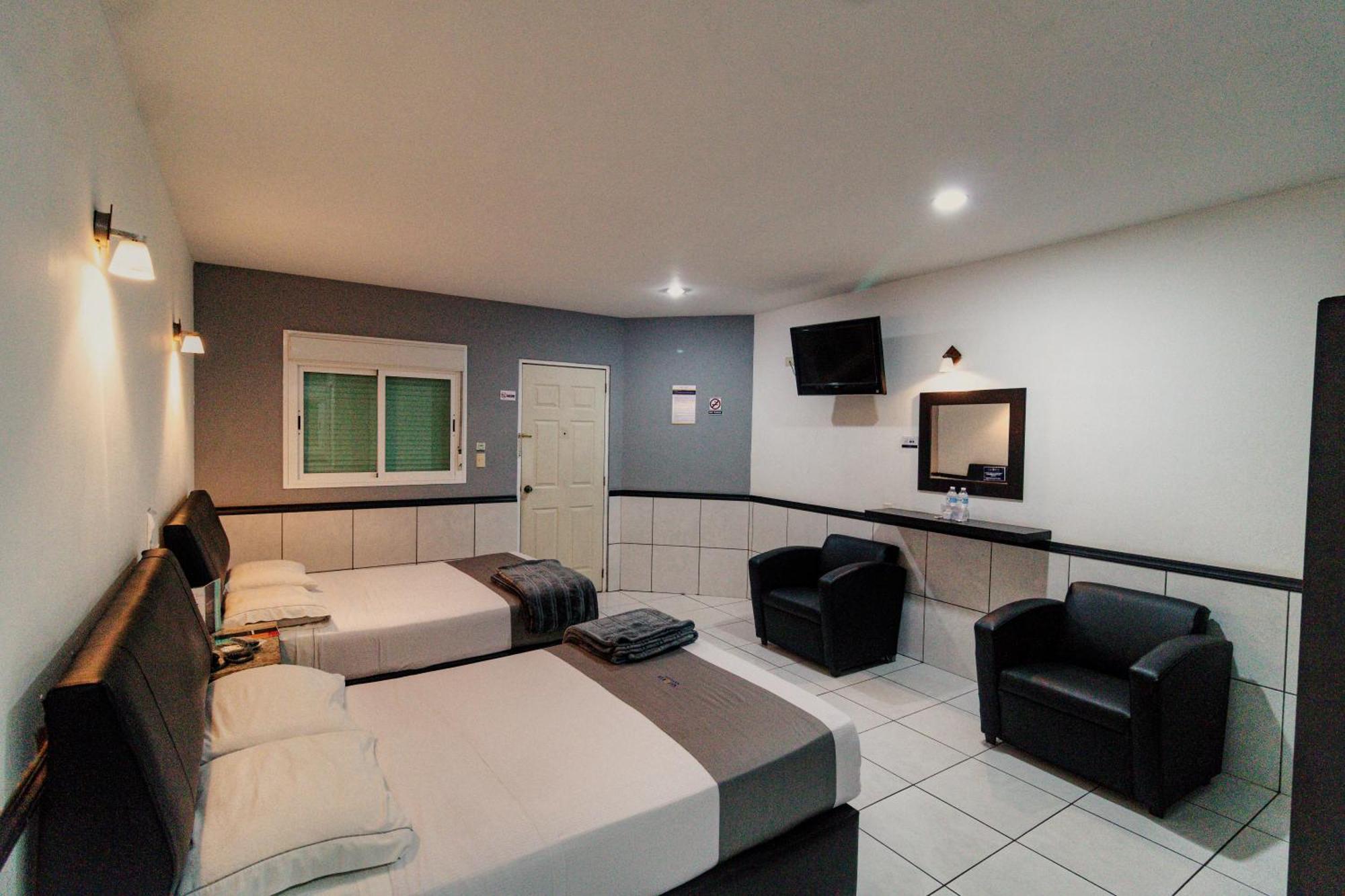 Hotel Maioris El Diez 쿨리아칸 외부 사진